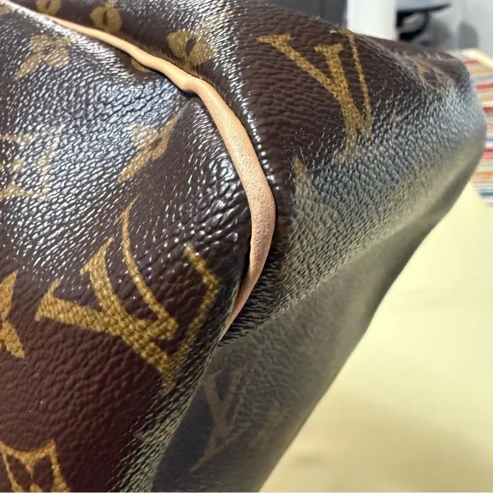 Louis Vuitton bag Batignolles Horizontal with box, dust bag and ribbon